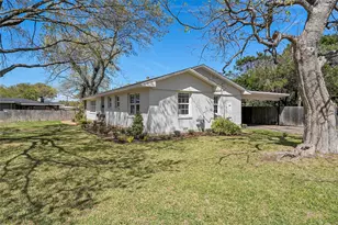 4209 Evergreen Circle, Waco, TX 76710 - Photo 3