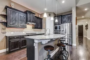 1405 Big Creek Dr, McKinney, TX 75071 - Photo 7