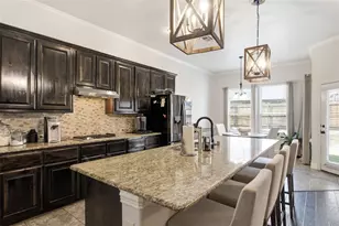 10444 Old Eagle River Ln, McKinney, TX 75072 - Photo 9