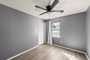 1201 Melrose Dr, Waco, TX 76710 - Photo 11