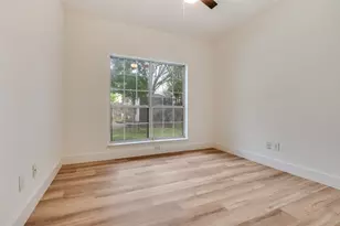 6215 Kingswood Dr, Arlington, TX 76001 - Photo 21