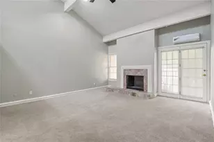 12748 Burninglog Ln, Dallas, TX 75243 - Photo 25