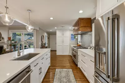 7017 Town North Drive, Dallas, TX 75231 - Photo 17