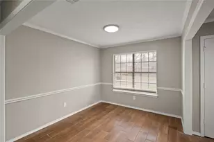 1710 Sylvan Dr, Arlington, TX 76012 - Photo 7