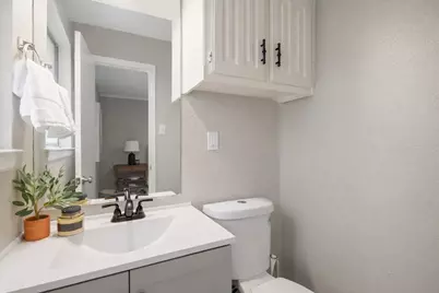 1710 Sylvan Drive, Arlington, TX 76012 - Photo 19