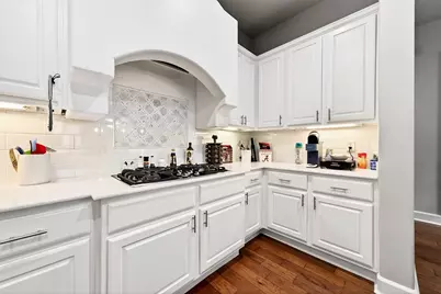 555 Via Amalfi #203, Irving, TX 75039 - Photo 11