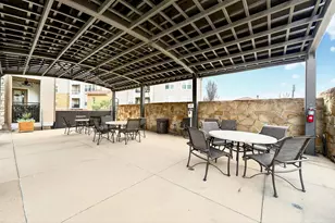 555 Via Amalfi, Irving, TX 75039 - Photo 35