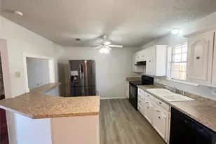 512 Harbor Ln, Hickory Creek, TX 75065 - Photo 5