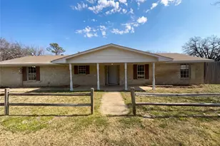 512 Harbor Ln, Hickory Creek, TX 75065 - Photo 1