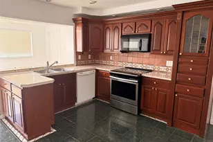 2150 Courtland Cir, Carrollton, TX 75007 - Photo 13