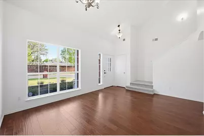 2816 Memorial Drive, Denton, TX 76210 - Photo 9