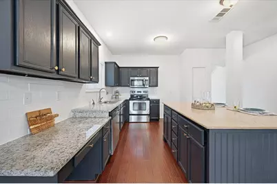 2816 Memorial Drive, Denton, TX 76210 - Photo 3