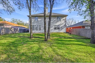 2816 Memorial Drive, Denton, TX 76210 - Photo 33