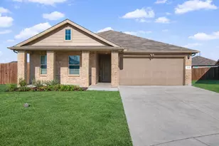 724 Basteen Ln, Justin, TX 76247 - Photo 1