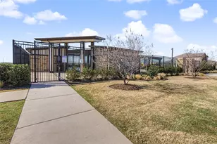 724 Basteen Ln, Justin, TX 76247 - Photo 33