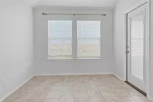 724 Basteen Ln, Justin, TX 76247 - Photo 11