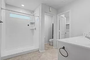 724 Basteen Ln, Justin, TX 76247 - Photo 15