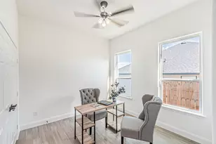 2406 Beverly Dr, Granbury, TX 76048 - Photo 21