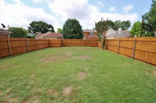 311 Pemberton Pl, Cedar Hill, TX 75104 - Photo 27