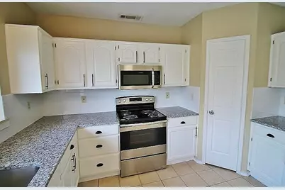 311 Pemberton Place, Cedar Hill, TX 75104 - Photo 9