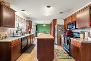 8133 Colbi Ln, Fort Worth, TX 76120 - Photo 13