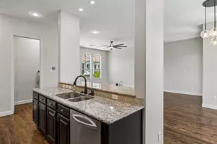 6722 Plaza Via, Irving, TX 75039 - Photo 13