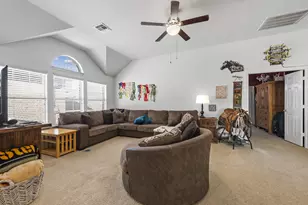 12332 Fairway Meadows Dr, Fort Worth, TX 76179 - Photo 13