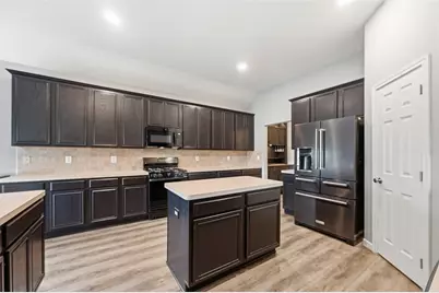 6610 Driftwood Lane, Rowlett, TX 75089 - Photo 7