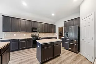 6610 Driftwood Ln, Rowlett, TX 75089 - Photo 7