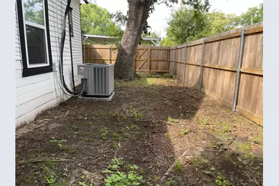 200 S Austin Street, Rice, TX 75155 - Photo 11