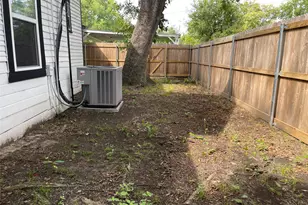 200 S Austin St, Rice, TX 75155 - Photo 11