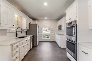 6318 Glennox Ln, Dallas, TX 75214 - Photo 11