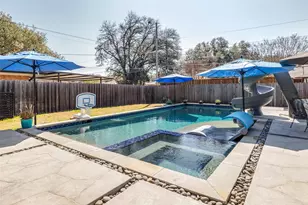 6318 Glennox Ln, Dallas, TX 75214 - Photo 1