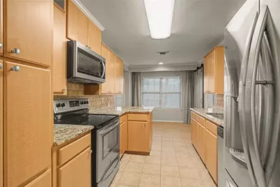 3200 Hickory Court, Bedford, TX 76021 - Photo 7