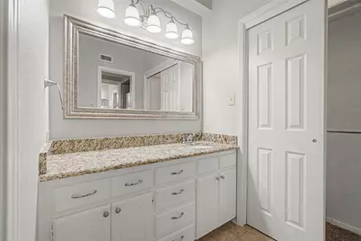 3200 Hickory Court, Bedford, TX 76021 - Photo 17