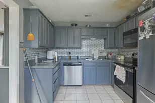 7921 Tree Leaf Ln, Fort Worth, TX 76123 - Photo 11