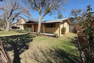 1101 Sierra Vista, Granbury, TX 76048 - Photo 7