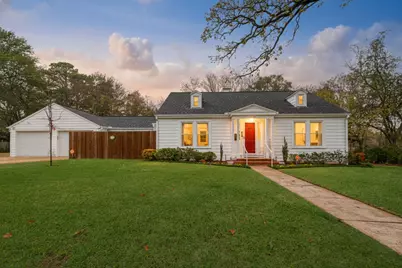 2257 Cleveland Street, Paris, TX 75460 - Photo 1