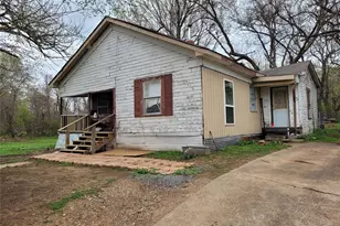 762 NE 6th, Paris, TX 75460 - Photo 1