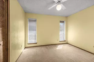 1707 Princeton Dr, Arlington, TX 76015 - Photo 23