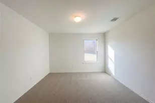 1310 Meadow Creek Dr, Princeton, TX 75407 - Photo 11