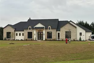 3090 Glen Oaks Dr, Waxahachie, TX 75165 - Photo 1