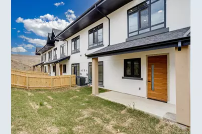 810 Premier Parkway, Grand Prairie, TX 75051 - Photo 33