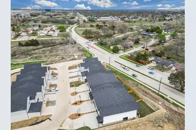 810 Premier Parkway, Grand Prairie, TX 75051 - Photo 35