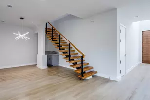 810 Premier Pkwy, Grand Prairie, TX 75051 - Photo 7