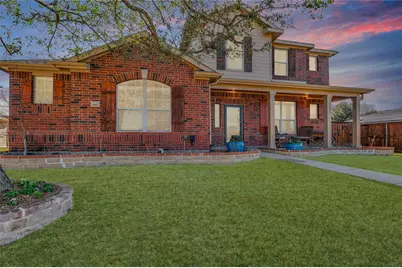 1984 Newport Drive, Lancaster, TX 75146 - Photo 3