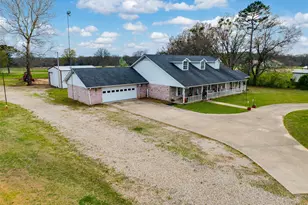 1876 Fm 906 E, Powderly, TX 75473 - Photo 37