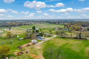 1876 Fm 906 E, Powderly, TX 75473 - Photo 35