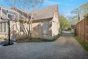 5338 Merrimac Ave, Dallas, TX 75206 - Photo 39
