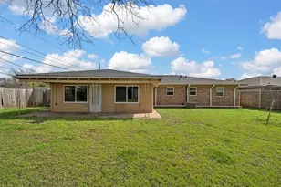 409 Greenleaf Dr, Lacy Lakeview, TX 76705 - Photo 25